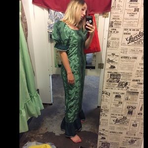 Vintage cotton Hawaiian green patterned maxi dress